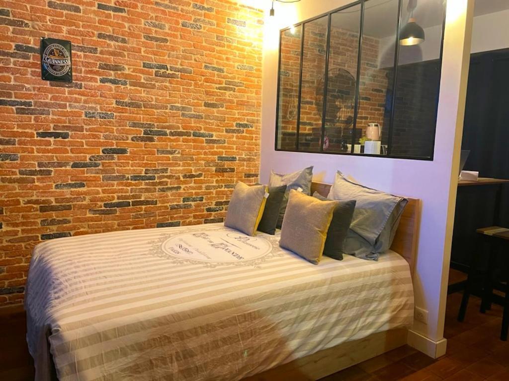 Appartement Petit Cocon Vue Sur La Loire Avec Place De Parking Offerte *